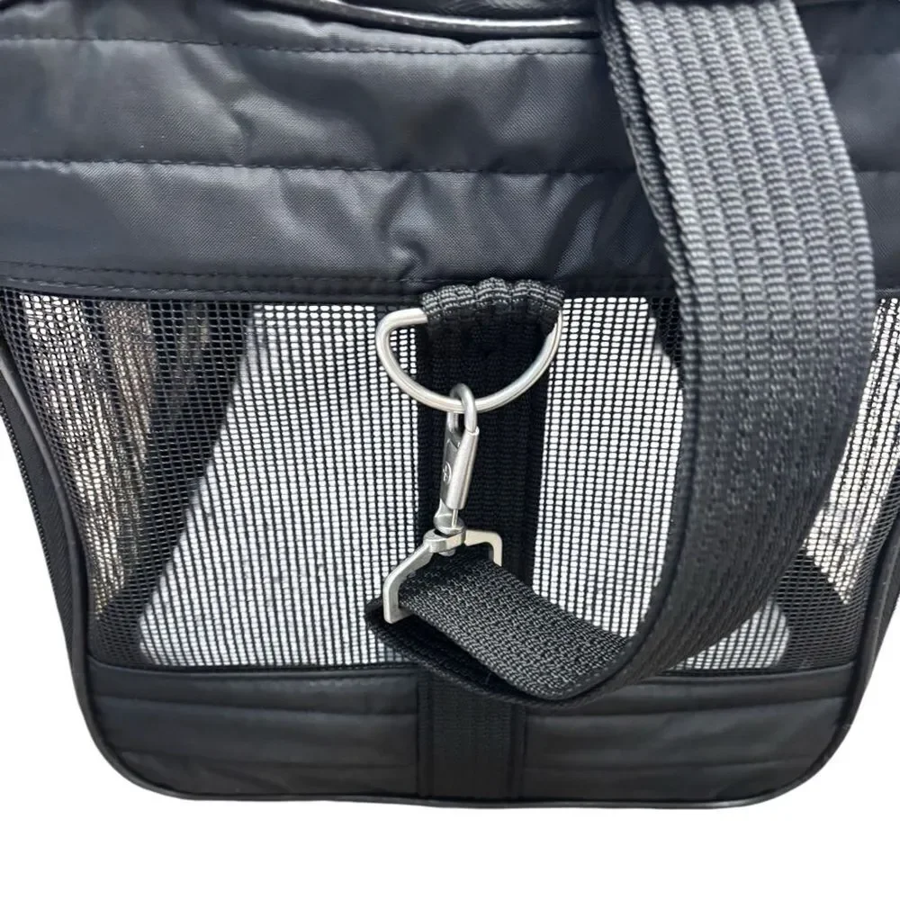 Sherpa Deluxe Pet Carrier Medium Black Airline Approved Dog Cat Travel Bag